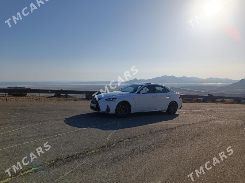 Lexus IS 300 2017 - 360 000 TMT - Türkmenbaşy - img 3