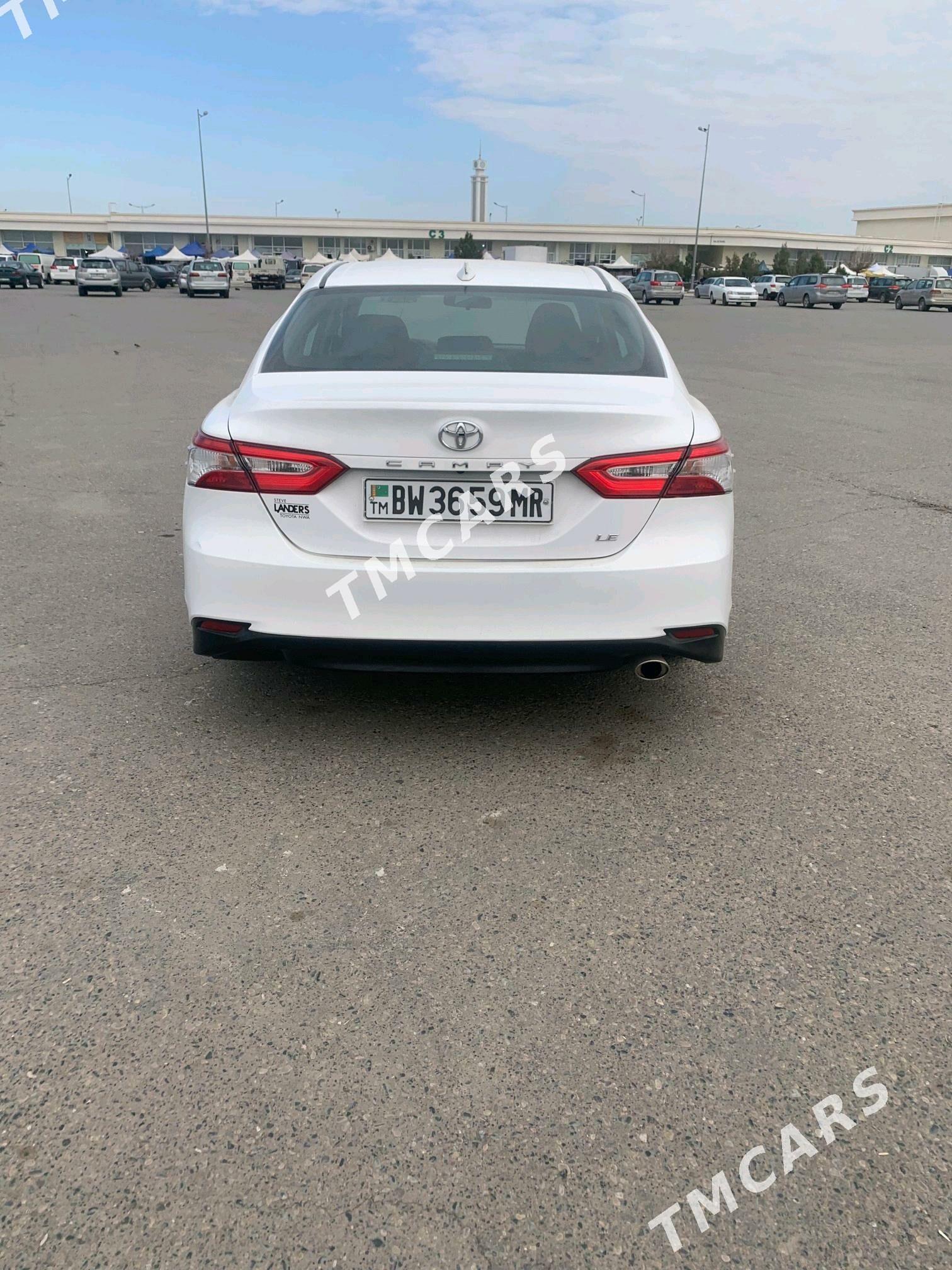 Toyota Camry 2018 - 280 000 TMT - Мары - img 3