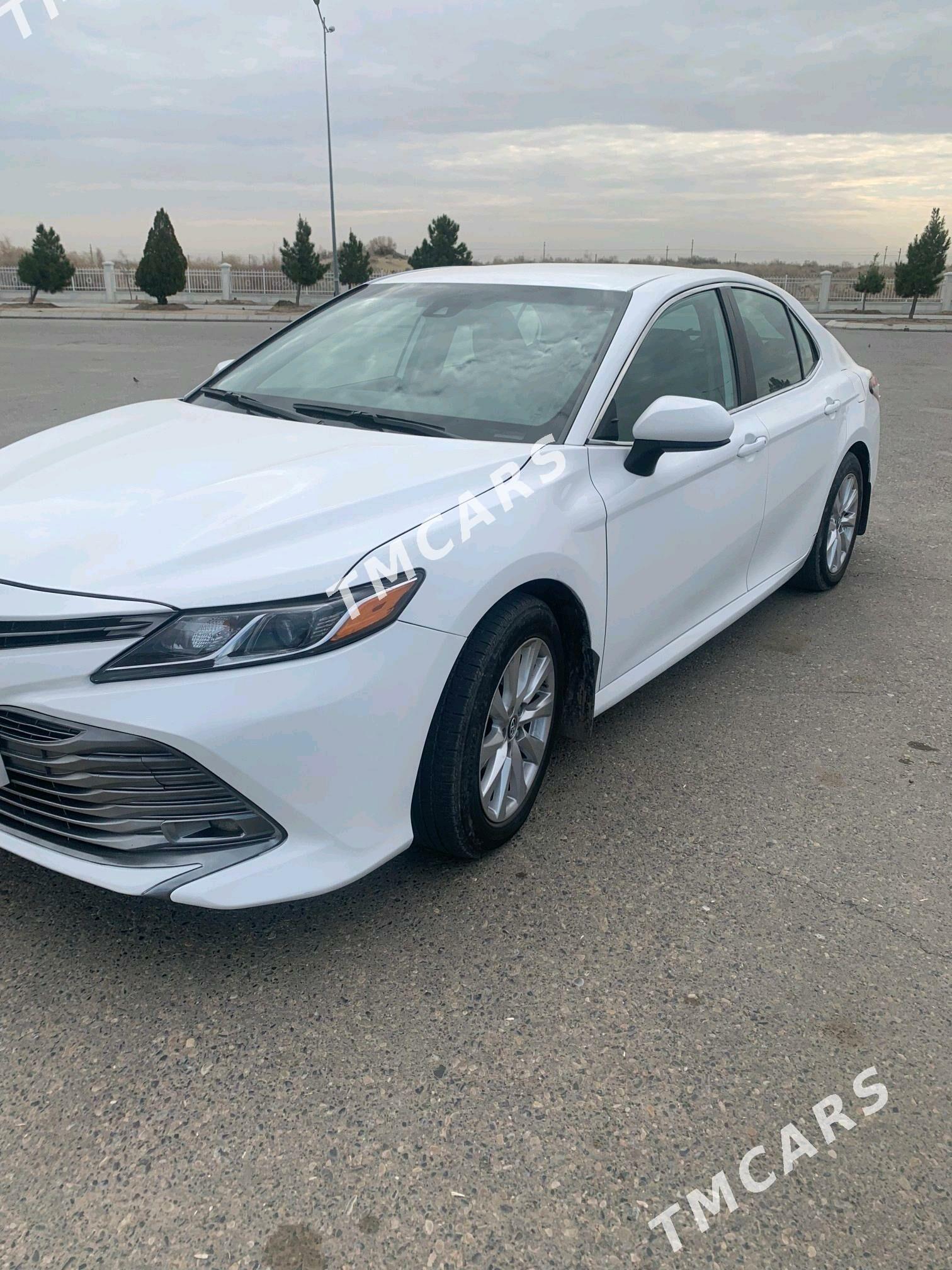 Toyota Camry 2018 - 280 000 TMT - Мары - img 5