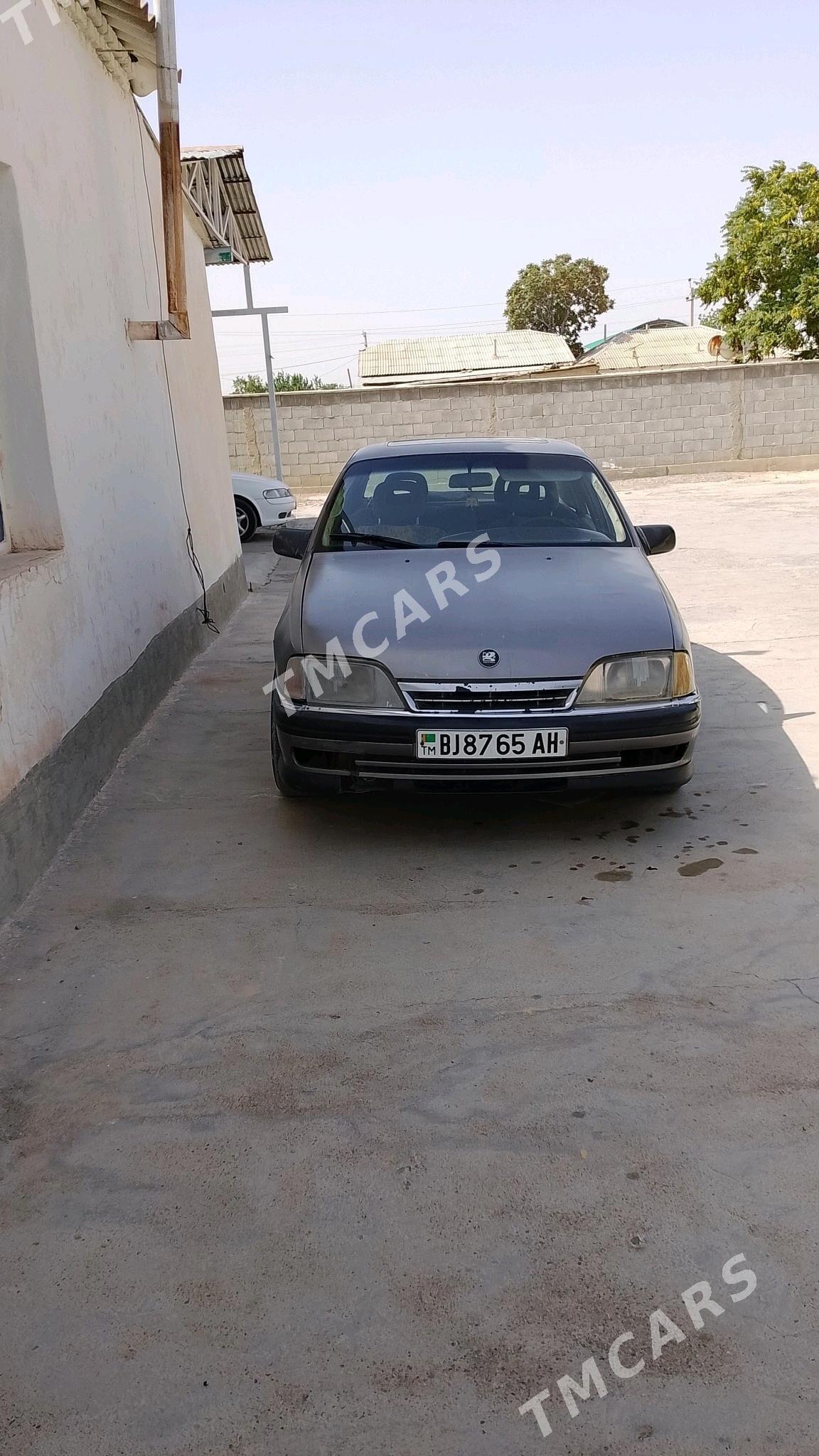 Opel Omega 1992 - 14 000 TMT - Kaka - img 4