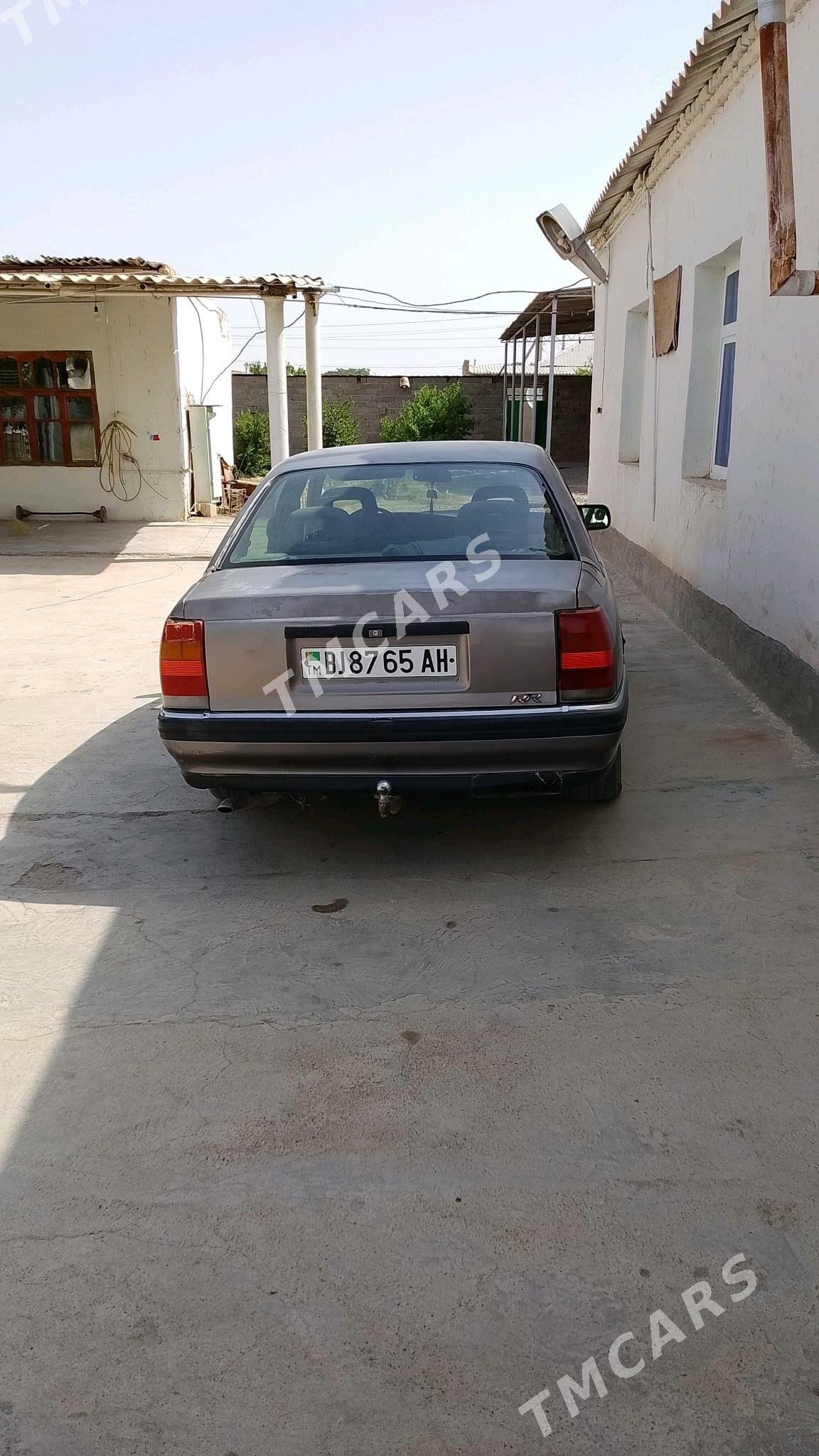 Opel Omega 1992 - 14 000 TMT - Kaka - img 2