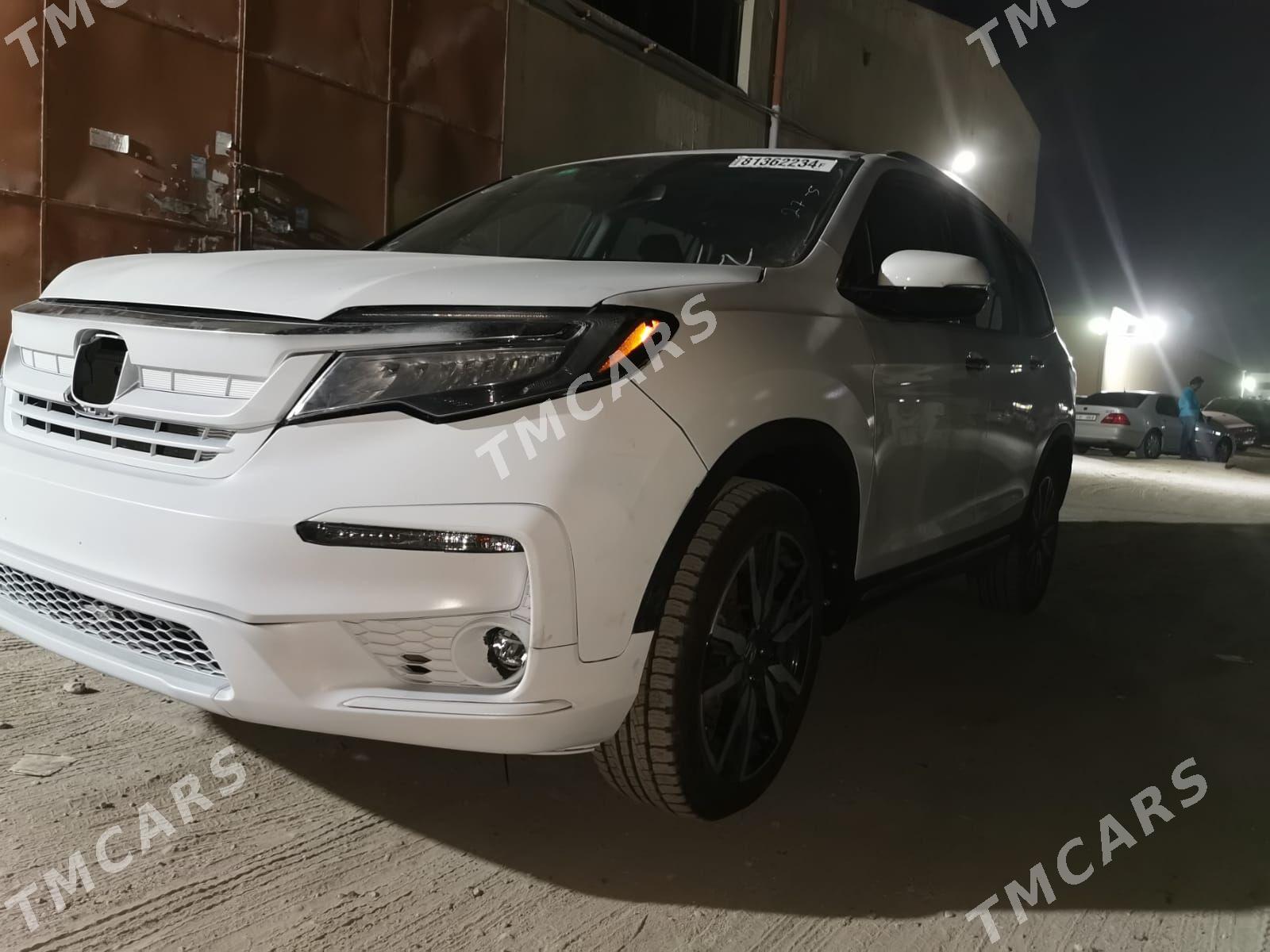 Toyota Camry 2021 - 220 000 TMT - Мары - img 2