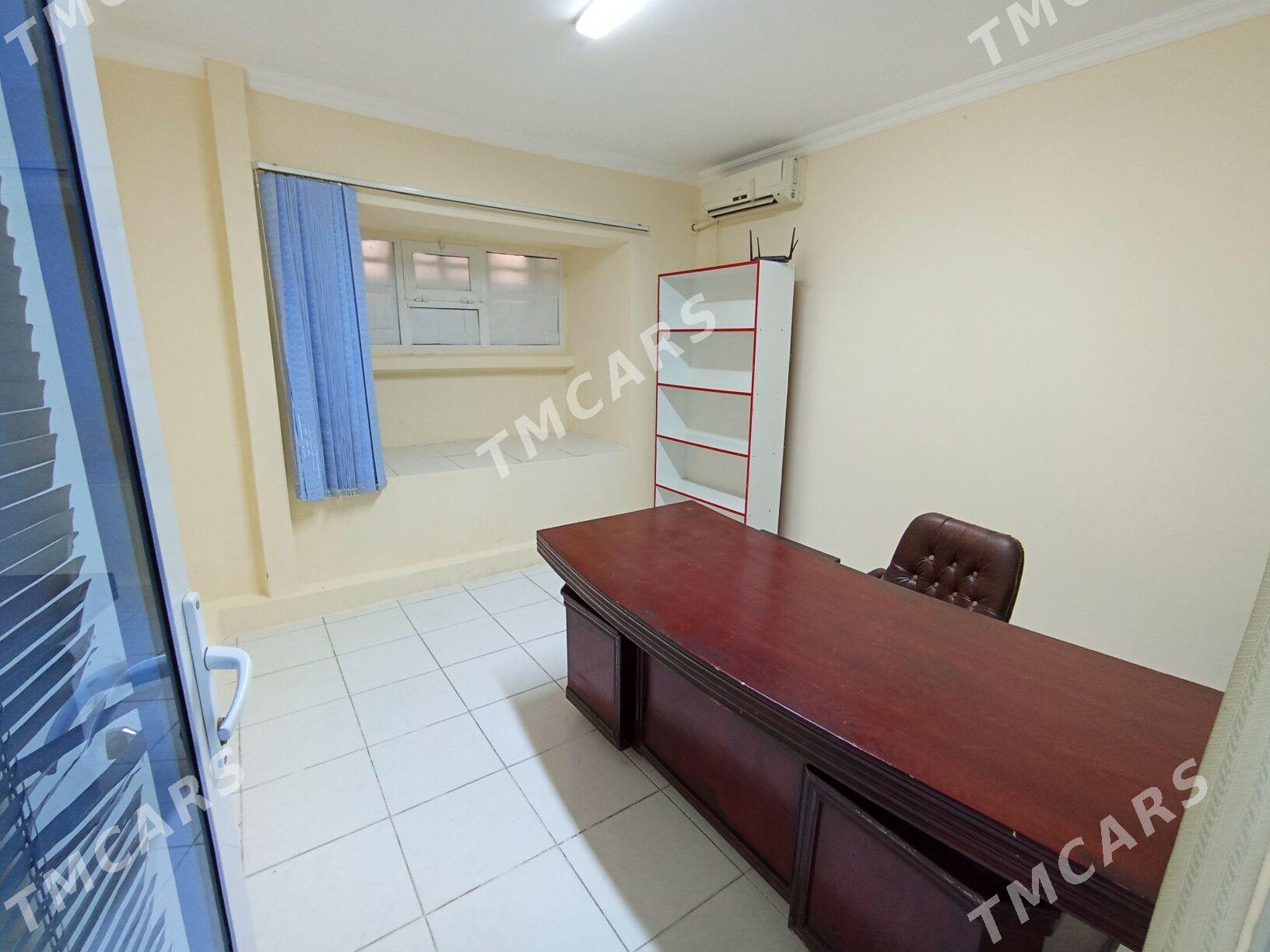 arenda ofis 3komnat - Айтакова (ул. Огузхана) - img 3