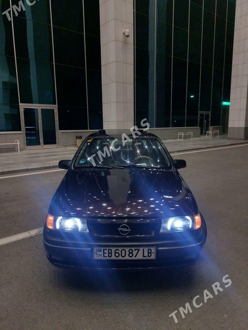 Opel Vectra 1993 - 46 000 TMT - Dänew - img 6