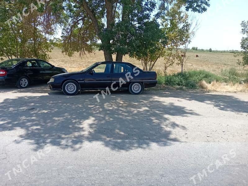 Opel Omega 1993 - 30 000 TMT - Saýat - img 2