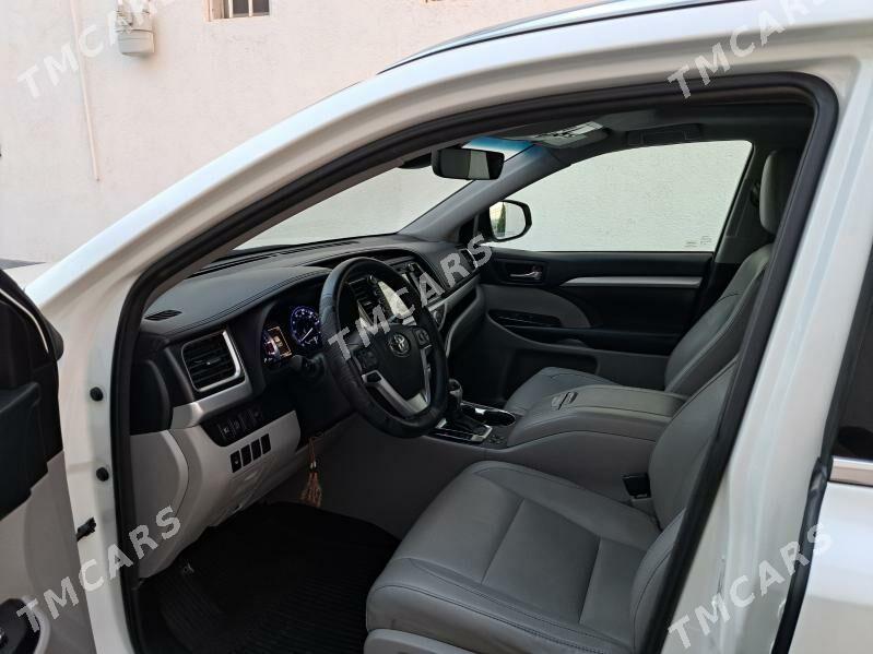 Toyota Highlander 2018 - 525 000 TMT - Дашогуз - img 7