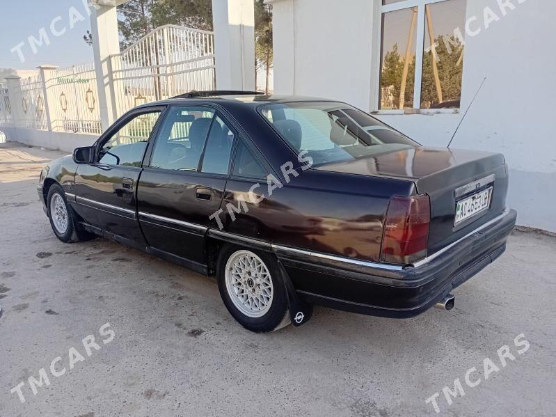 Opel Omega 1993 - 30 000 TMT - Saýat - img 4