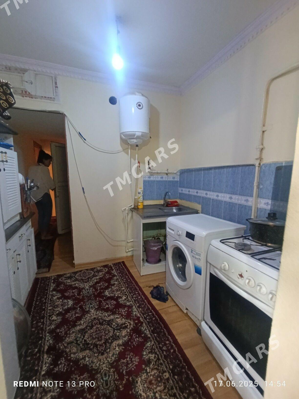Arenda Teke bazar 4/3 etazy 2 - Ашхабад - img 3