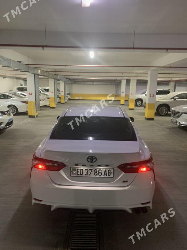Toyota Camry 2021 - 335 000 TMT - Ашхабад - img 2