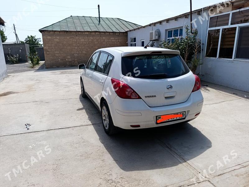 Nissan Versa 2010 - 110 000 TMT - Гызыларбат - img 4
