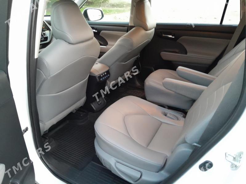 Toyota Highlander 2021 - 520 000 TMT - Ашхабад - img 3