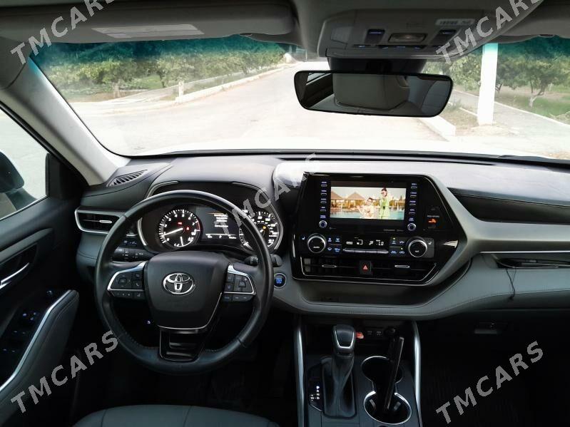 Toyota Highlander 2021 - 520 000 TMT - Ашхабад - img 4