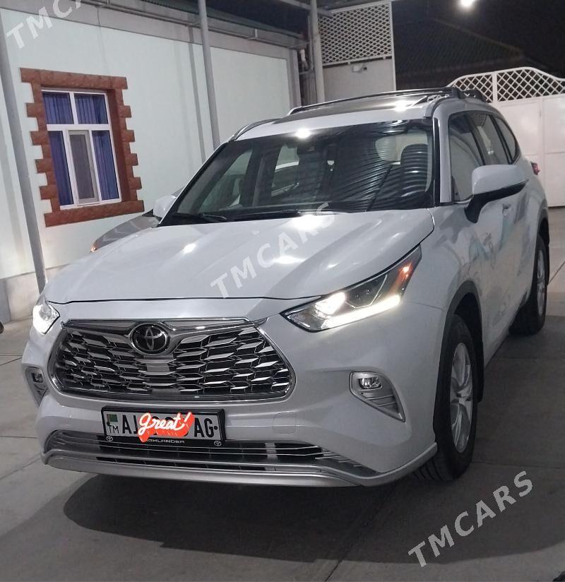 Toyota Highlander 2021 - 520 000 TMT - Ашхабад - img 2