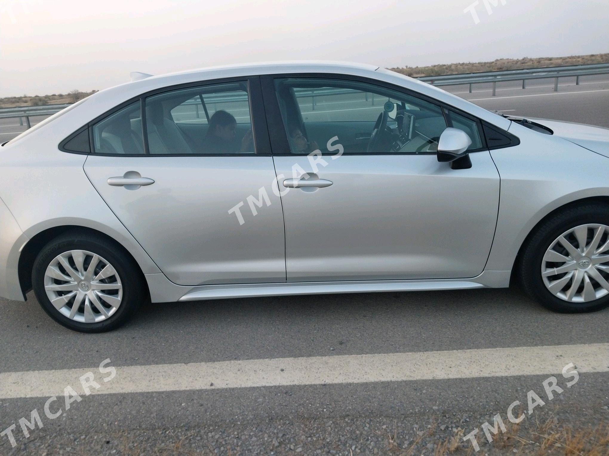 Toyota Corolla 2020 - 240 000 TMT - Türkmenabat - img 7