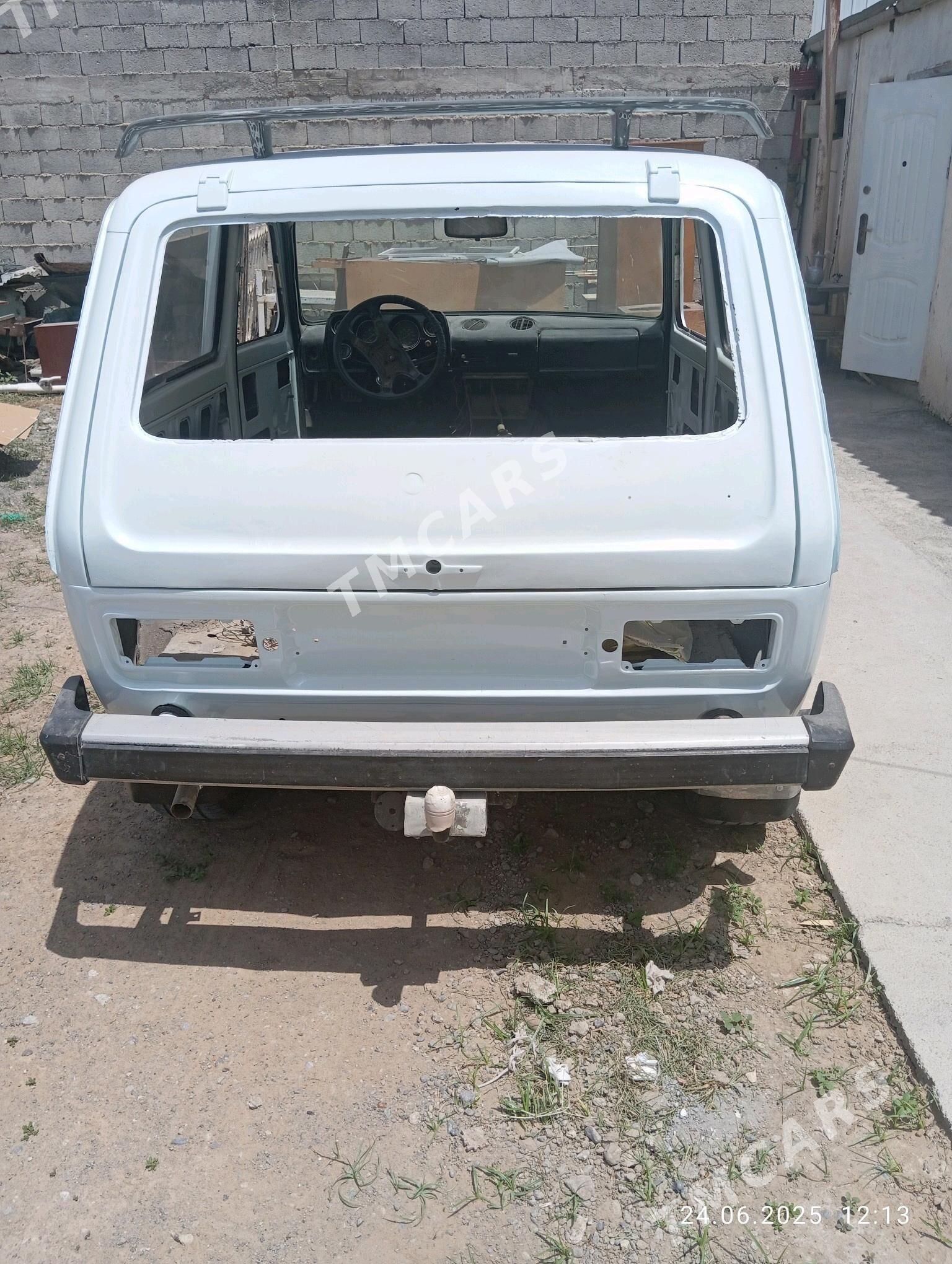 Lada Niva 1995 - 30 000 TMT - Анев - img 2