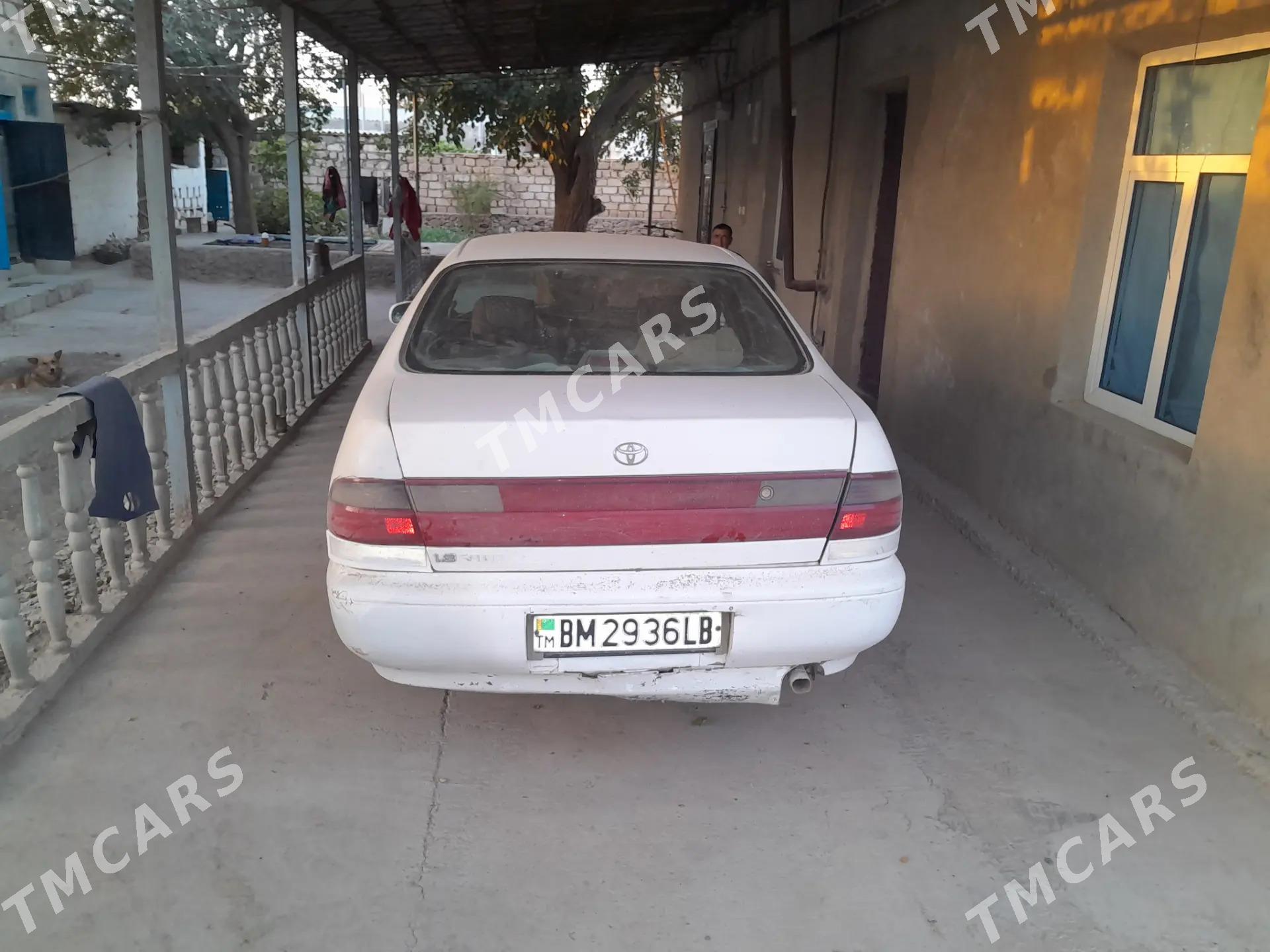 Toyota Corona 1993 - 35 000 TMT - Магданлы - img 2