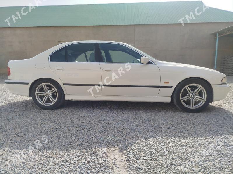 BMW 528 1999 - 90 000 TMT - Кака - img 3