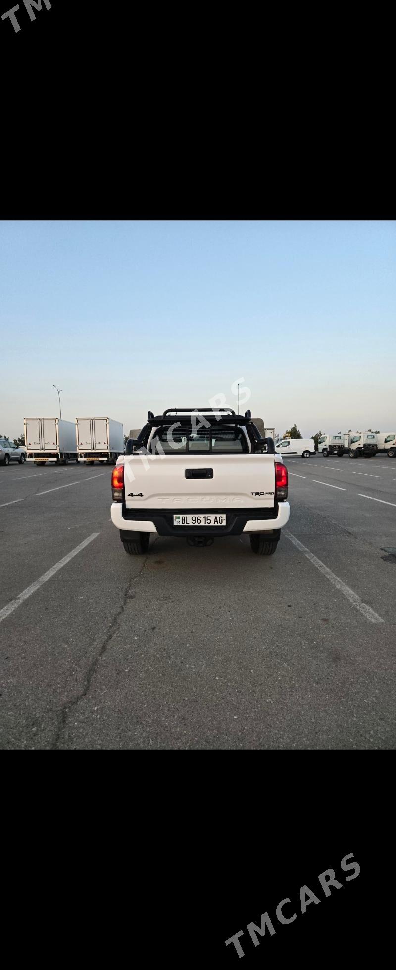 Toyota Tacoma 2018 - 400 000 TMT - Aşgabat - img 4