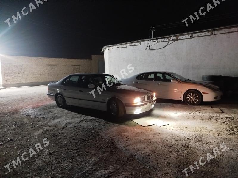 BMW 525 1993 - 65 000 TMT - Çärjew - img 7