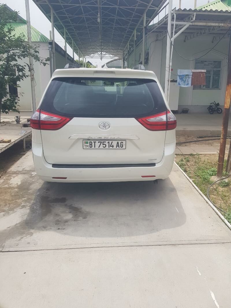 Toyota Sienna 2015 - 450 000 TMT - Aşgabat - img 4