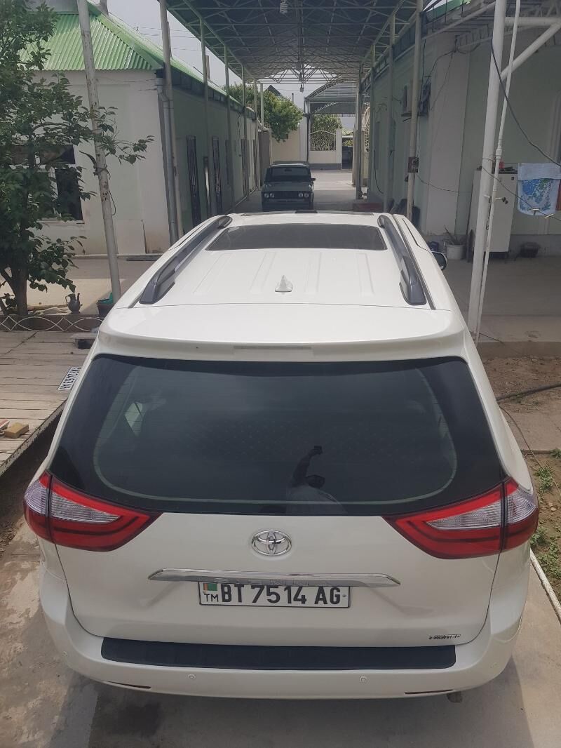 Toyota Sienna 2015 - 450 000 TMT - Aşgabat - img 5