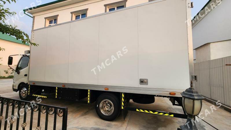 Toyota Hino 2020 - 683 000 TMT - Тязе заман - img 5