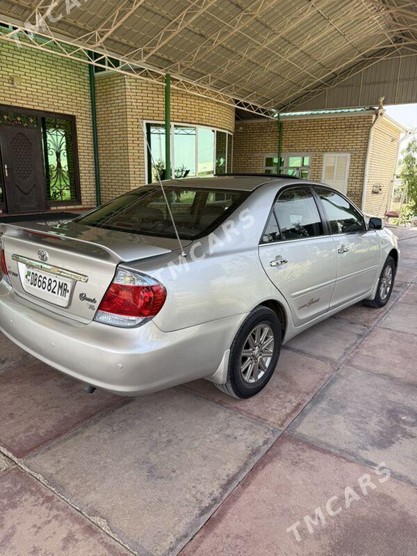 Toyota Camry 2003 - 200 000 TMT - Мургап - img 4