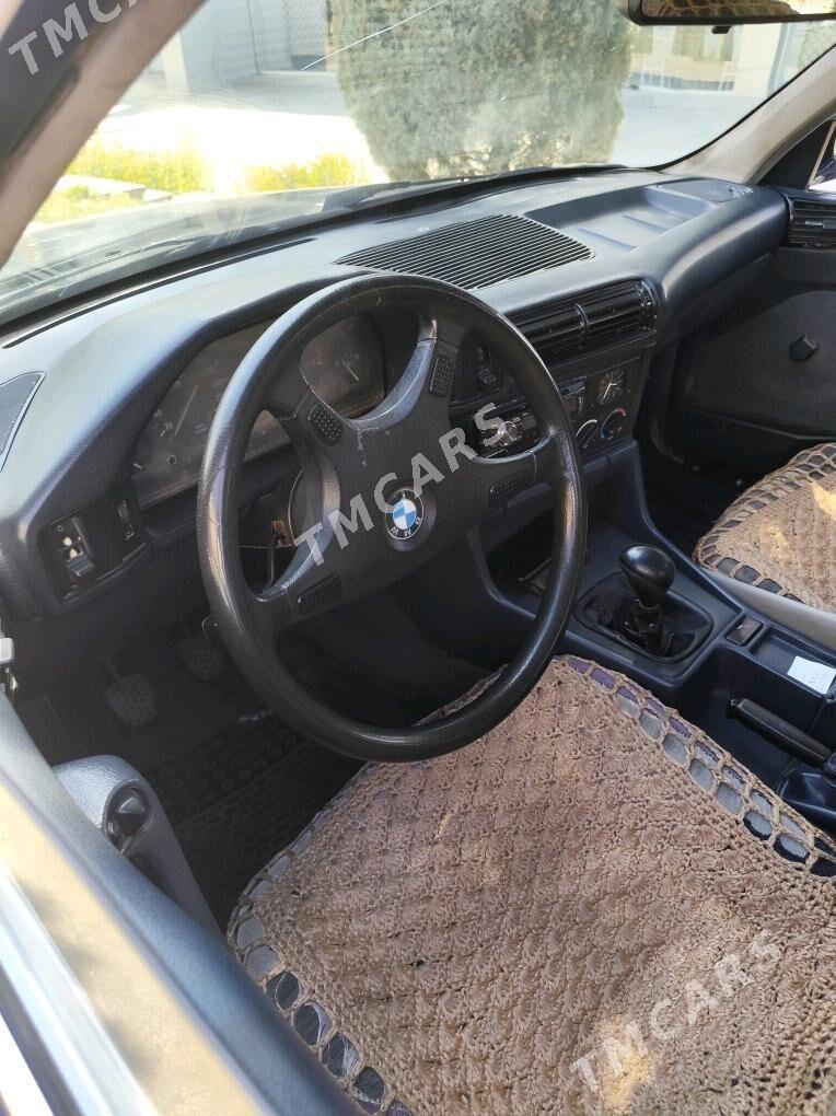 BMW 520 1990 - 40 000 TMT - Baýramaly - img 5