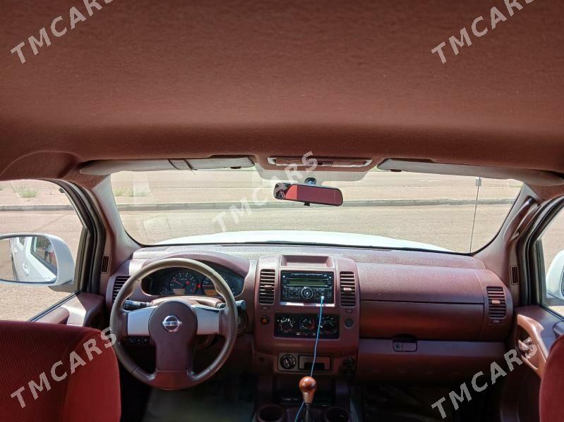 Nissan Navara 2012 - 145 000 TMT - Дашогуз - img 5