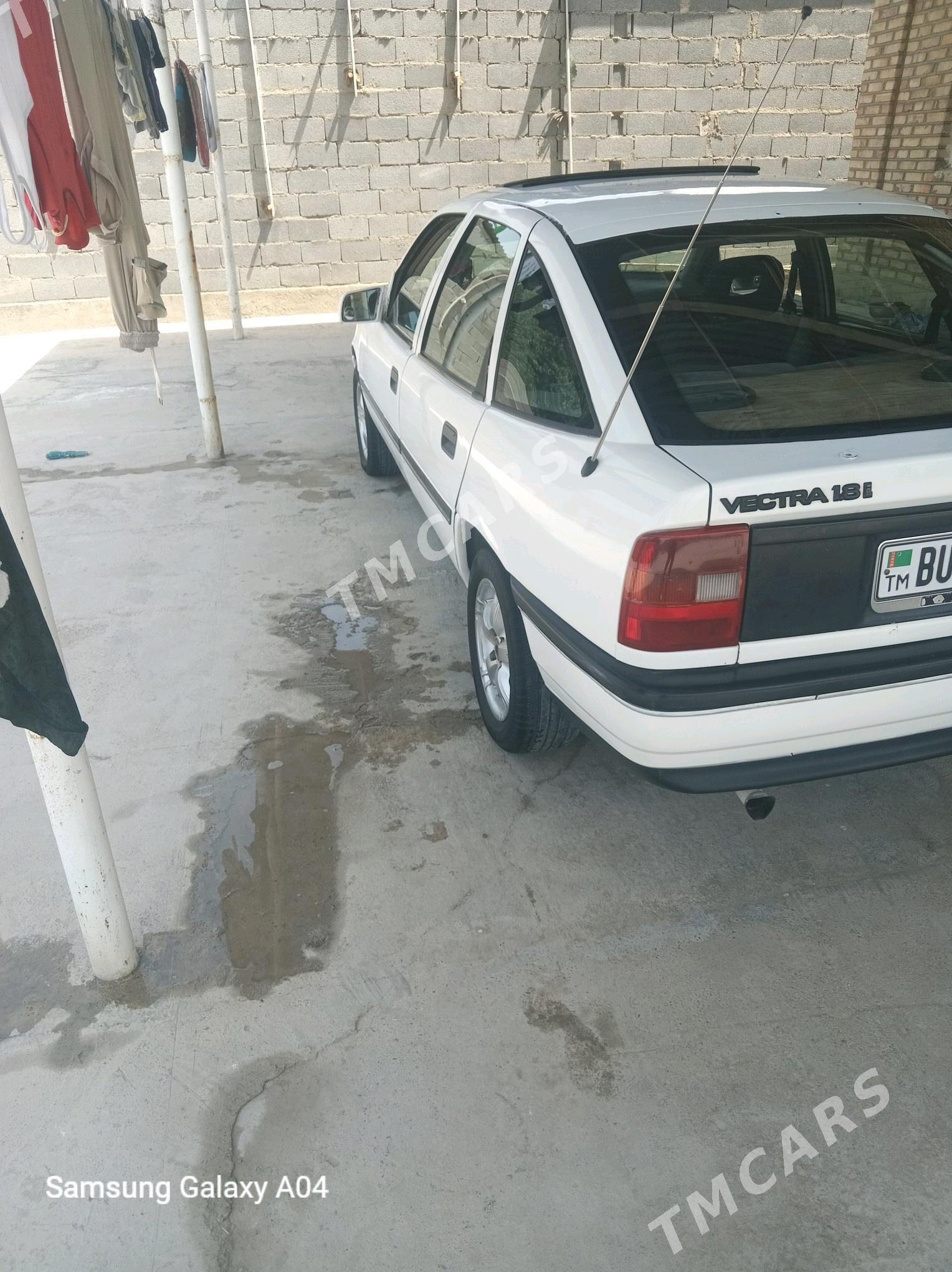 Opel Vectra 1991 - 27 000 TMT - Bäherden - img 3