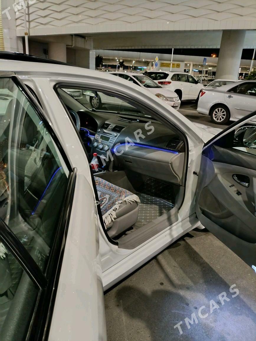 Toyota Camry 2010 - 200 000 TMT - Ашхабад - img 6