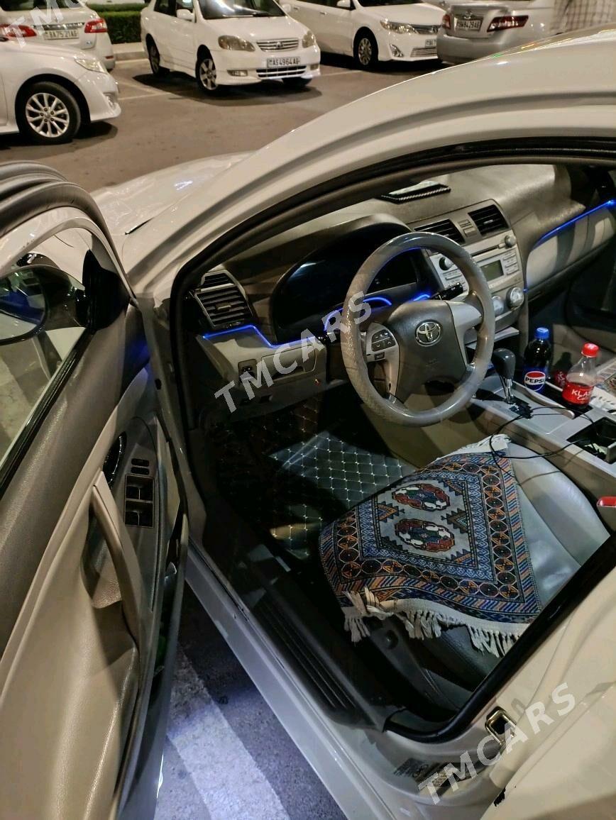 Toyota Camry 2010 - 200 000 TMT - Ашхабад - img 9