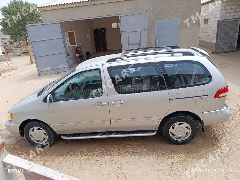 Toyota Sienna 2001 - 167 000 TMT - Esenguly - img 4
