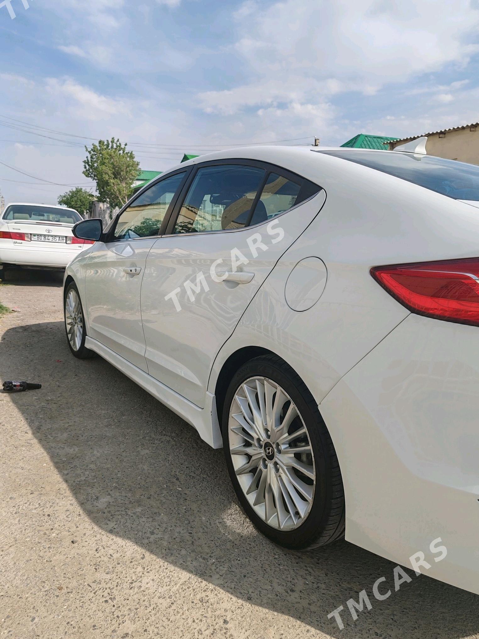 Hyundai Elantra 2016 - 172 000 TMT - Ашхабад - img 2