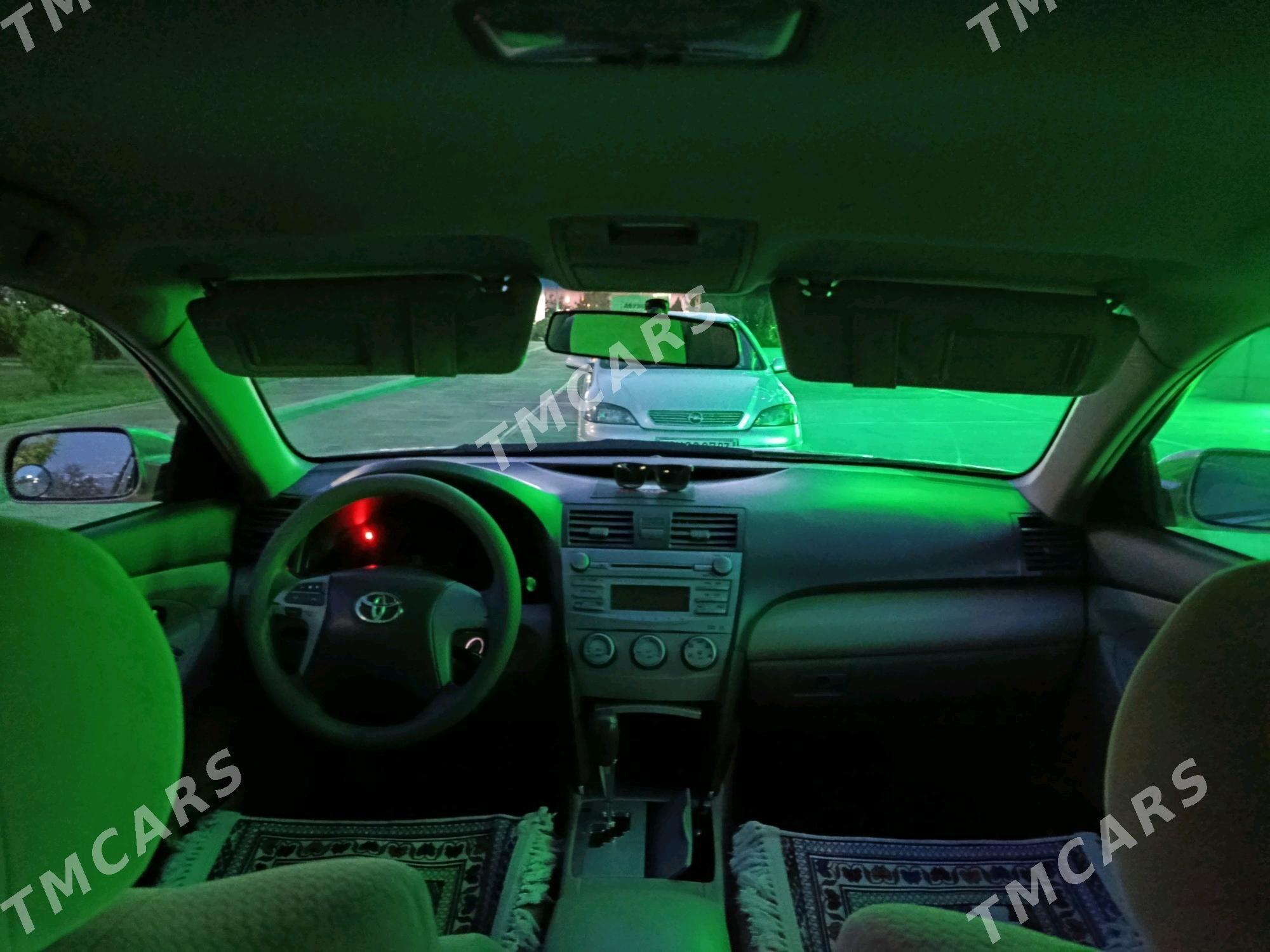 Toyota Camry 2010 - 190 000 TMT - Кёнеургенч - img 6