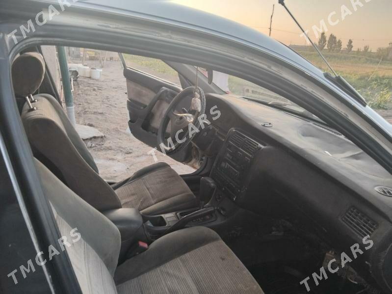 Toyota Carina 1993 - 50 000 TMT - Gurbansoltan Eje - img 3