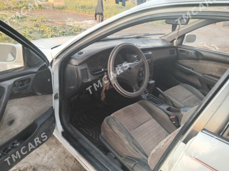 Toyota Carina 1993 - 50 000 TMT - Gurbansoltan Eje - img 2