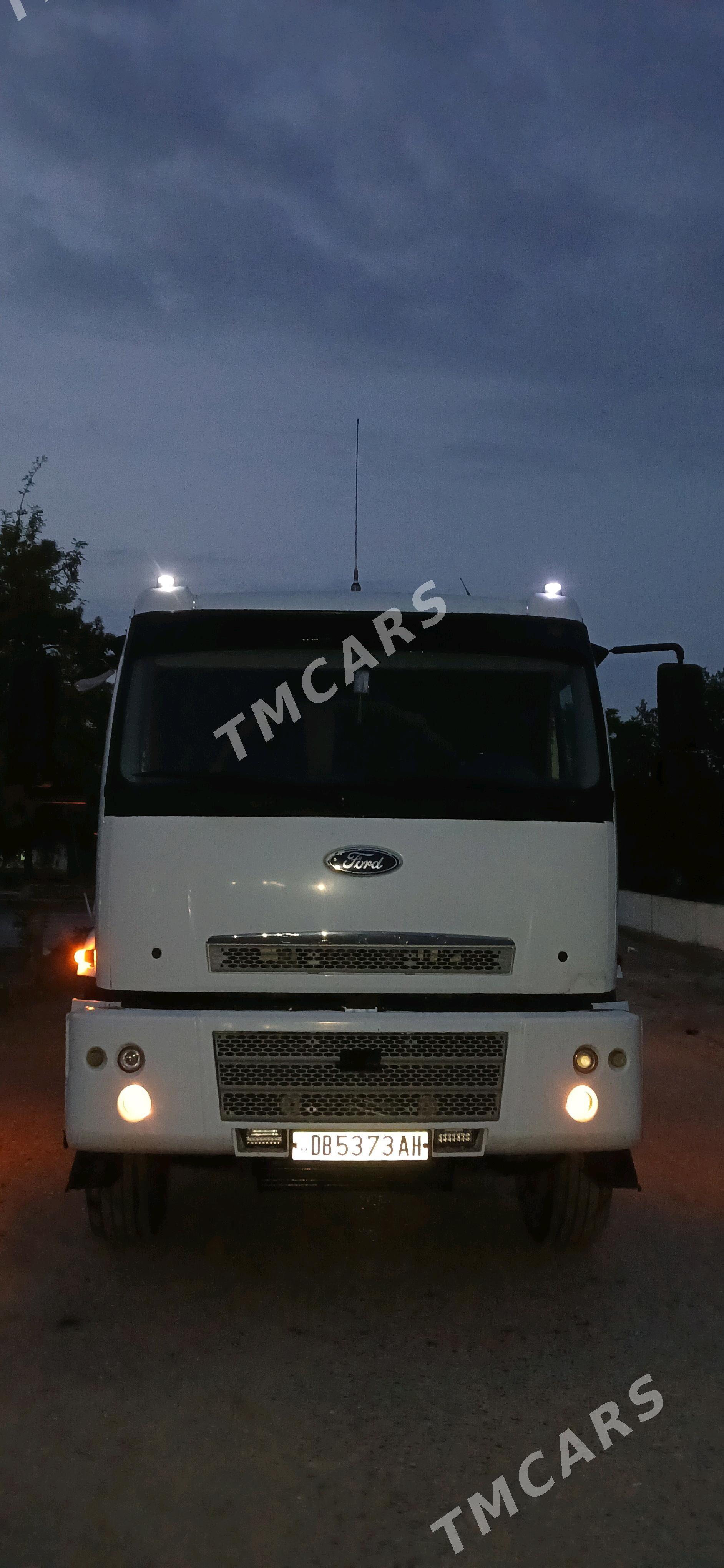 Ford Cargo 3535D 2012 - 560 000 TMT - Gökdepe - img 2