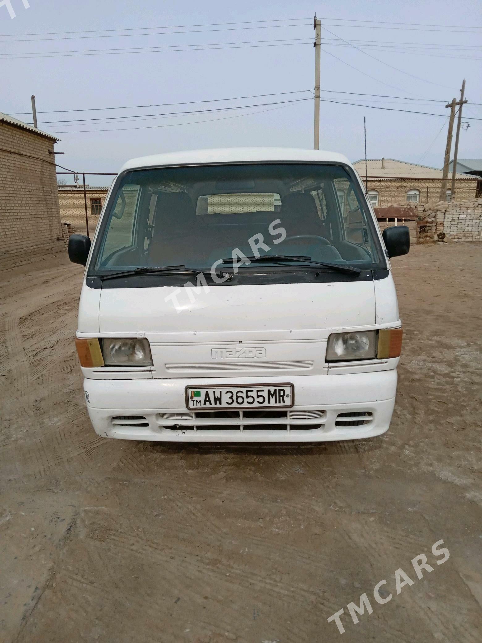 Mazda B2000 1998 - 35 000 TMT - Mary - img 3