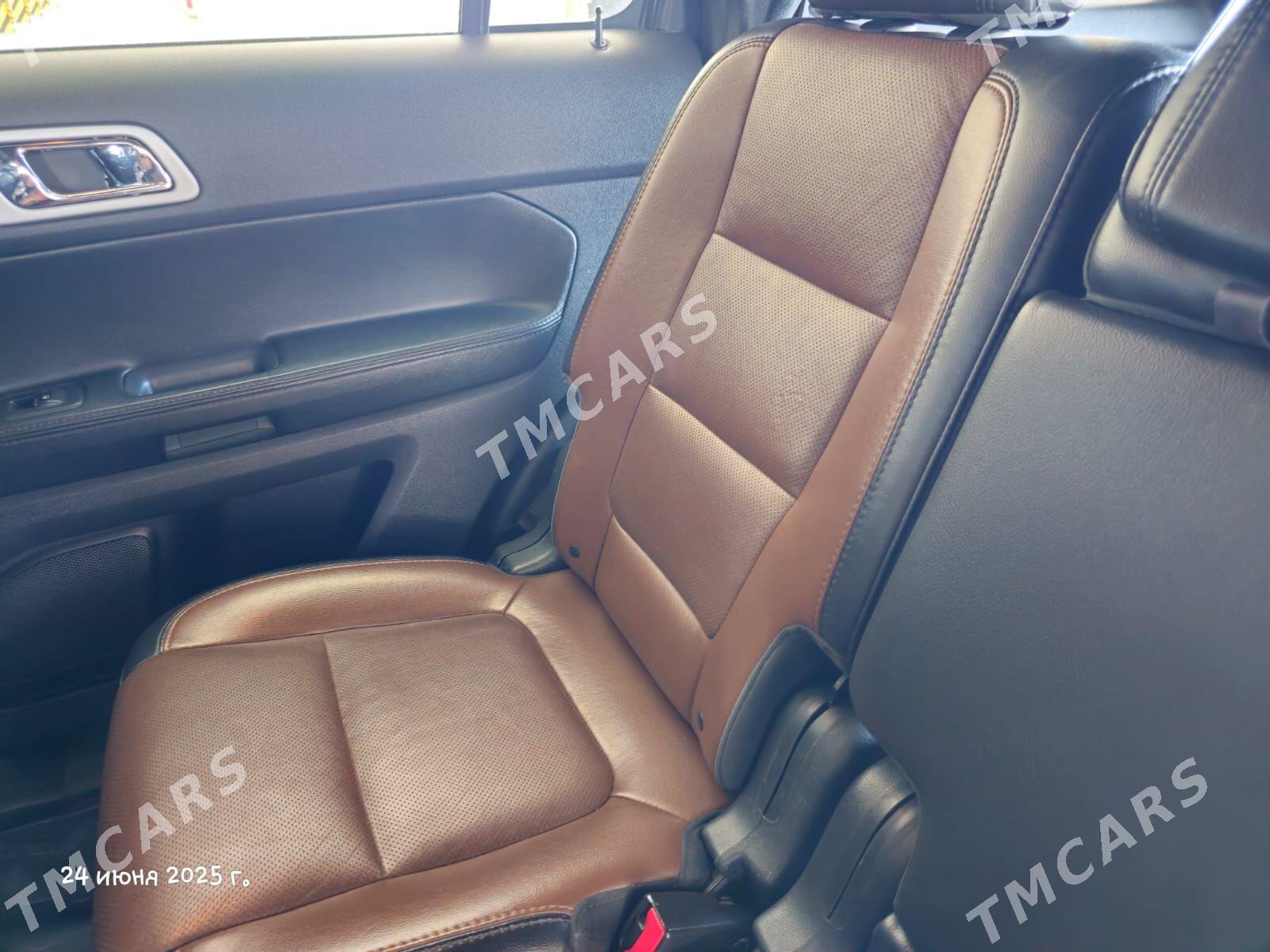 Ford Explorer 2014 - 300 000 TMT - Ашхабад - img 2