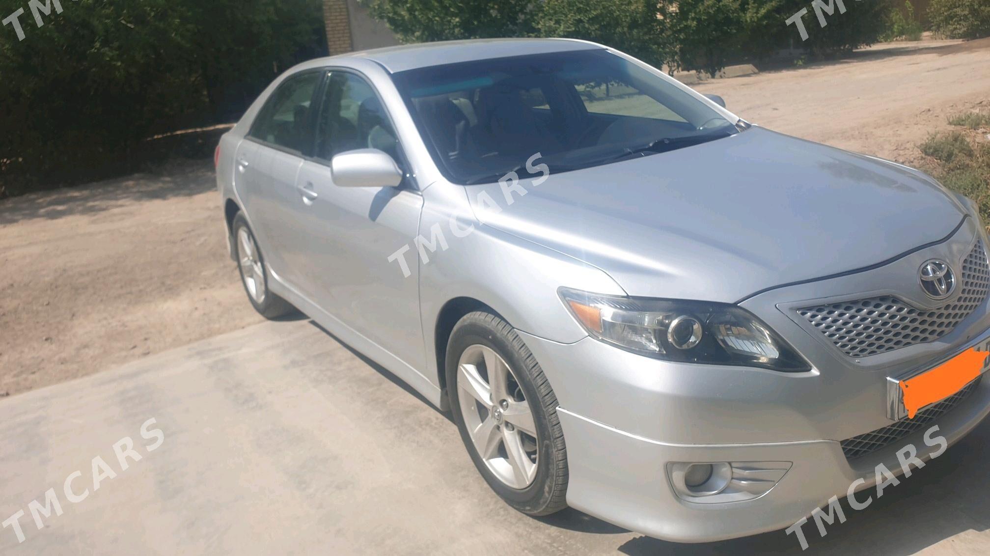 Toyota Camry 2011 - 180 000 TMT - Кёнеургенч - img 5