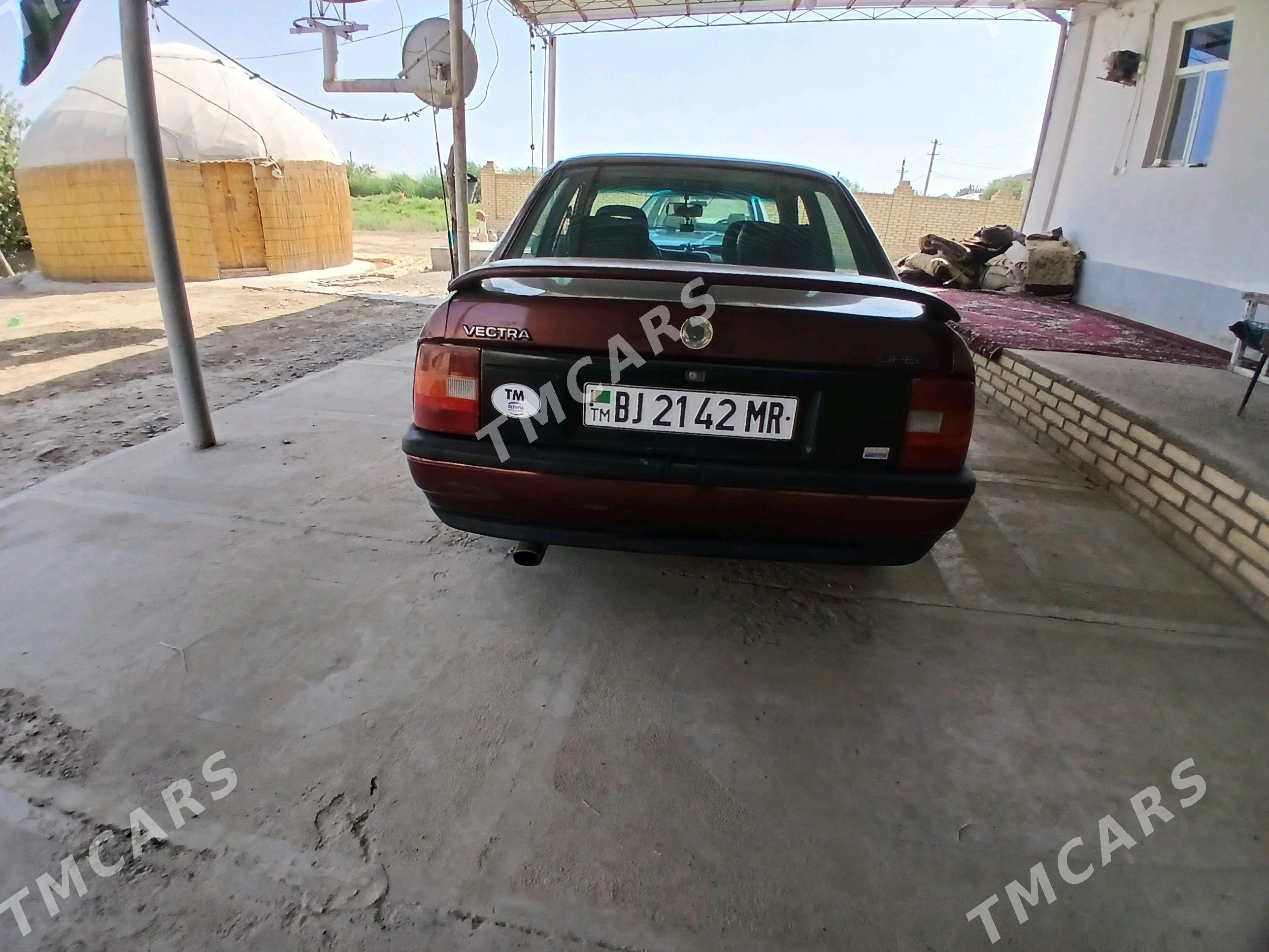 Opel Vectra 1992 - 33 000 TMT - Мары - img 2