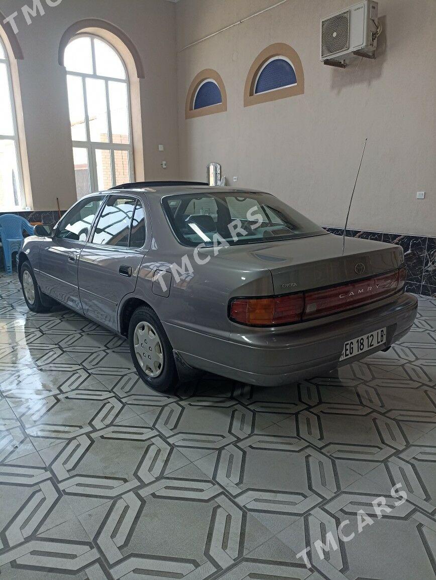 Toyota Camry 1992 - 96 000 TMT - Туркменабат - img 4