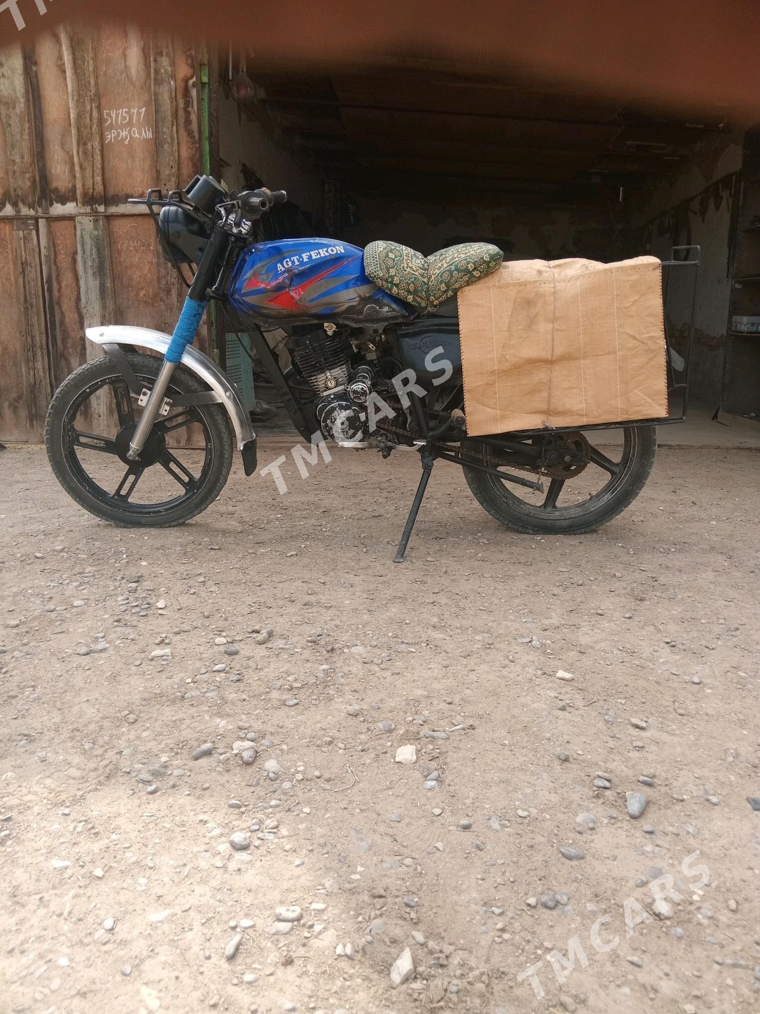 Fekon FK150-8G 2018 - 5 600 TMT - Берекет - img 2