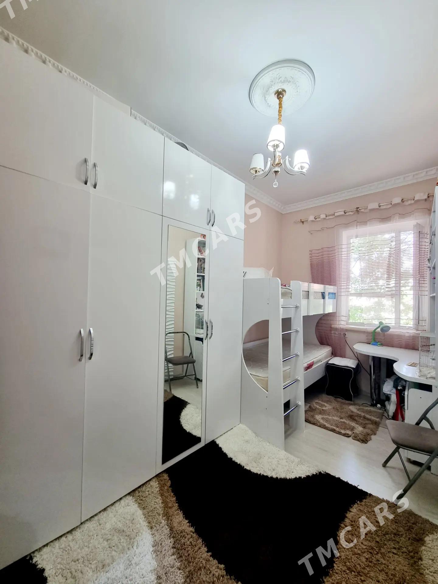 3kom 2etaj Beýik potolok - Ашхабад - img 7