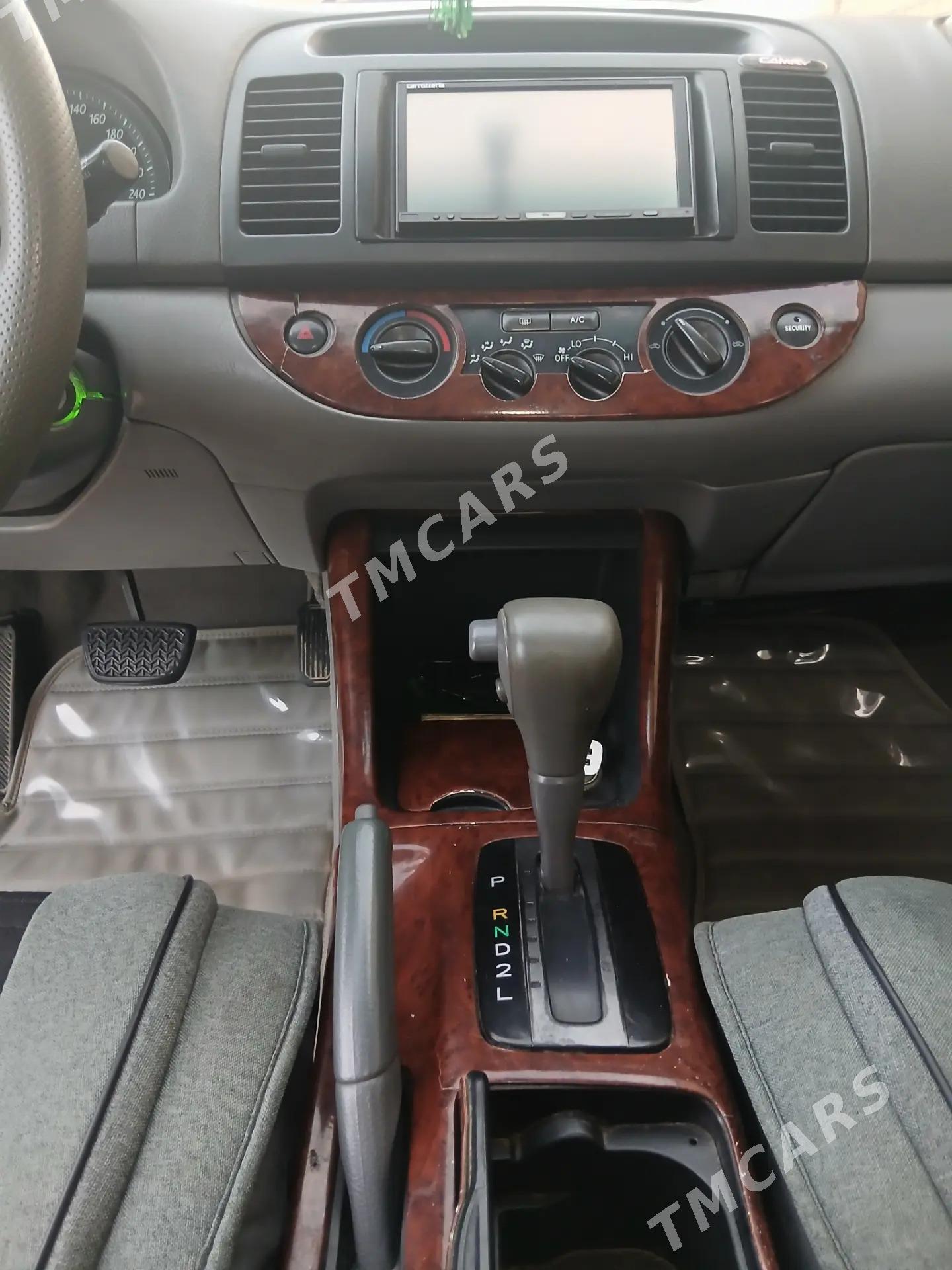 Toyota Camry 2003 - 137 000 TMT - Губадаг - img 9