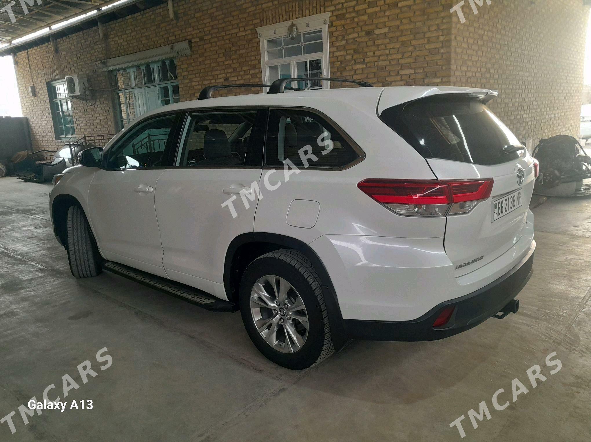 Toyota Highlander 2018 - 370 000 TMT - Mary - img 4