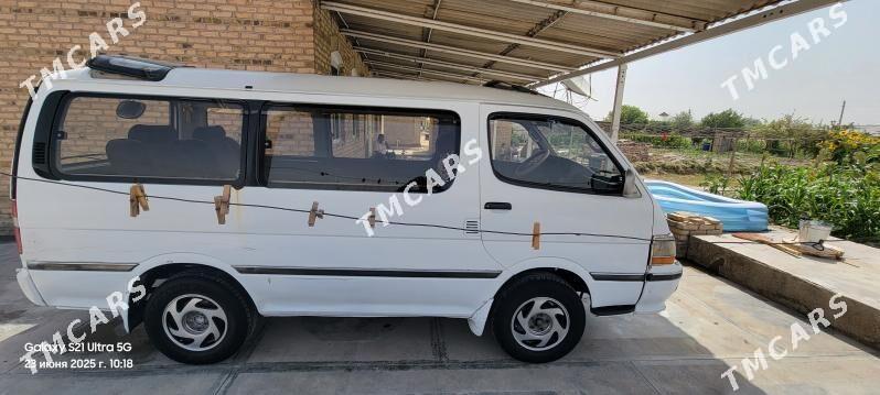 Toyota Hiace 1990 - 70 000 TMT - Мары - img 8