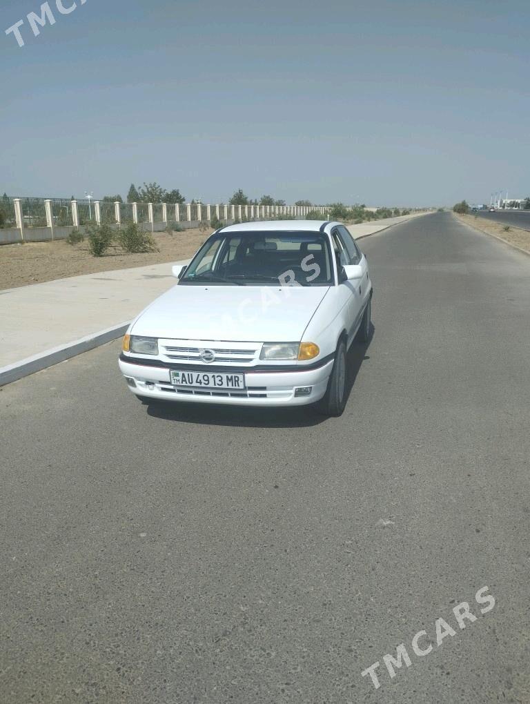 Opel Astra 1993 - 40 000 TMT - Мары - img 2