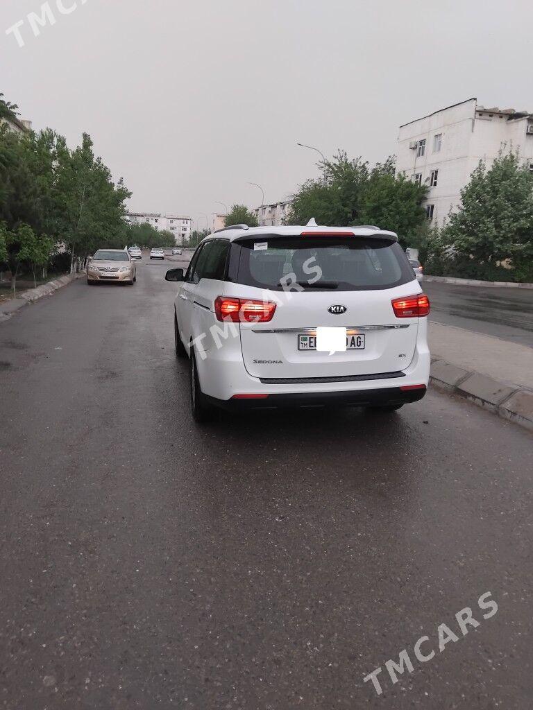 Kia Sedona 2020 - 290 000 TMT - Ашхабад - img 2